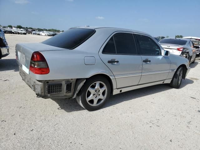 2000 Mercedes-Benz C 230