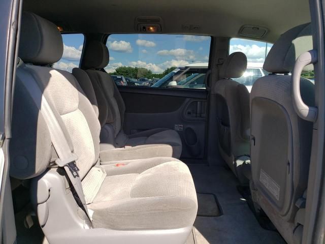 2006 Toyota Sienna CE