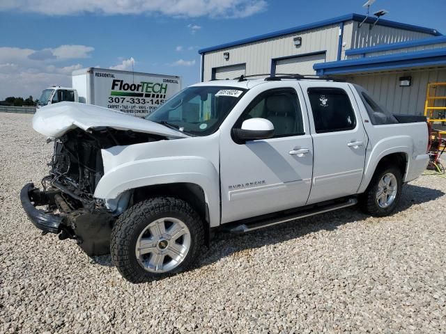 2011 Chevrolet Avalanche LT