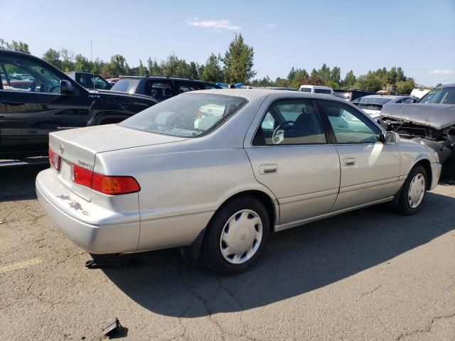 2000 Toyota Camry CE