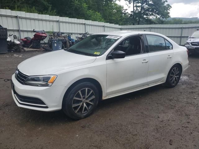 2016 Volkswagen Jetta SE