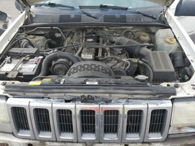 1997 Jeep Grand Cherokee Laredo