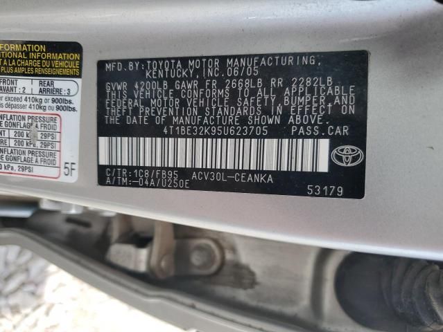 2005 Toyota Camry LE