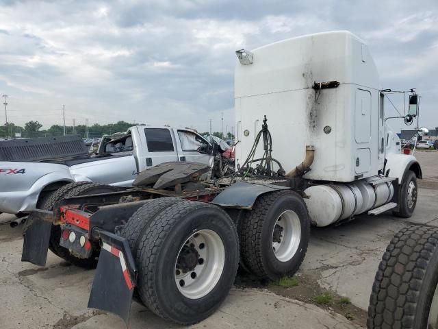 2007 Kenworth Construction T800