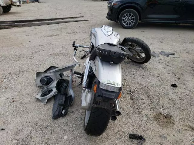 2005 Honda VTX1800 F3