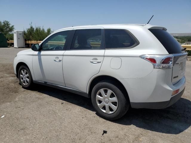 2014 Mitsubishi Outlander ES