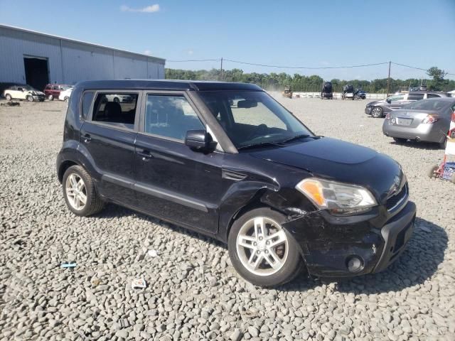 2011 KIA Soul +