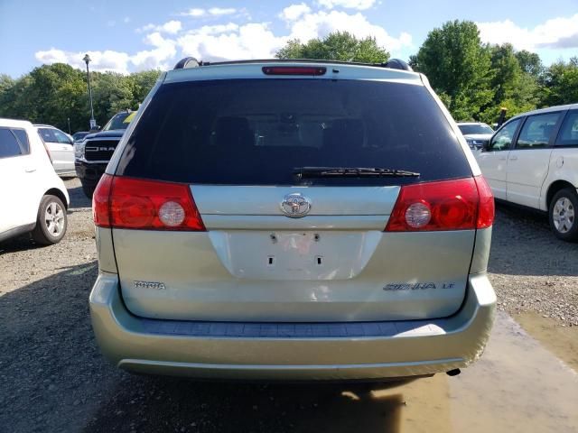 2006 Toyota Sienna CE