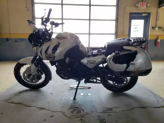 1999 Triumph Tiger