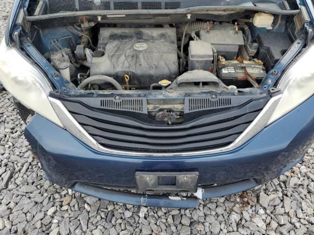 2011 Toyota Sienna LE