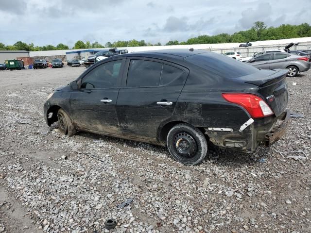 2013 Nissan Versa S