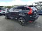 2015 Volvo XC60 T6 Premier