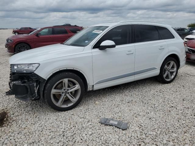 2019 Audi Q7 Prestige