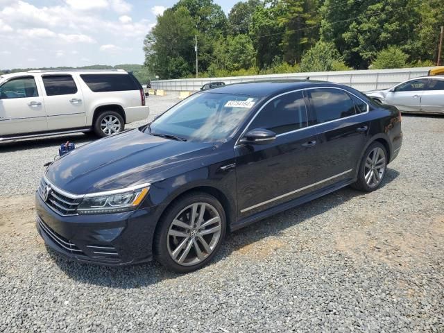 2017 Volkswagen Passat R-Line