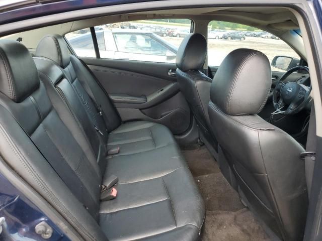 2011 Nissan Altima Base