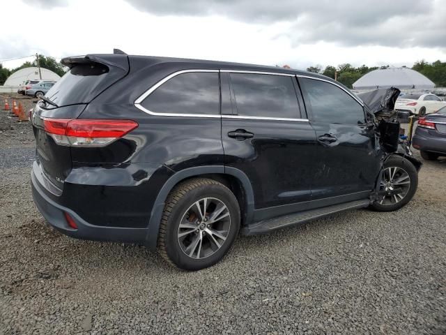 2019 Toyota Highlander LE