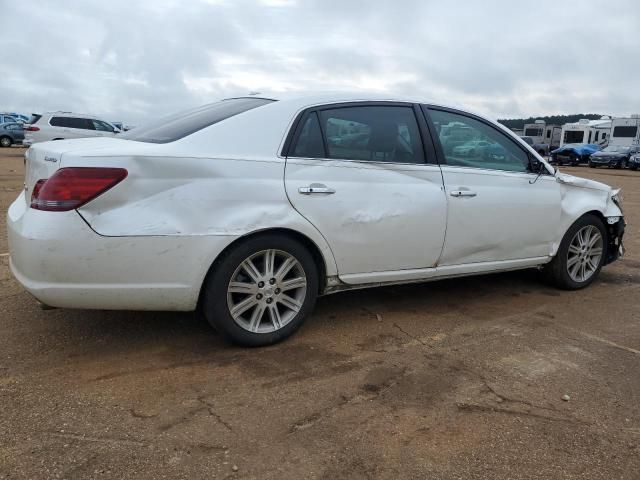 2010 Toyota Avalon XL