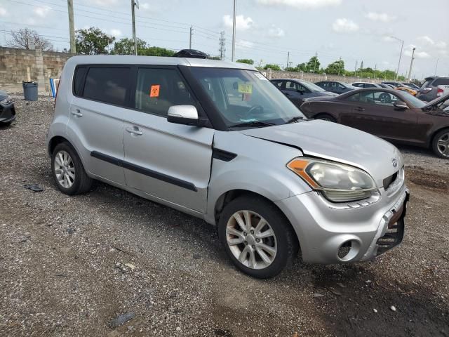 2013 KIA Soul +