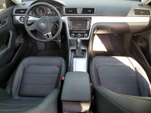 2012 Volkswagen Passat SE