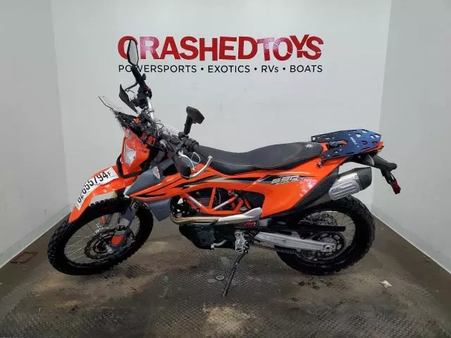 2024 KTM 690 Enduro R