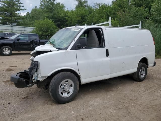 2016 Chevrolet Express G2500