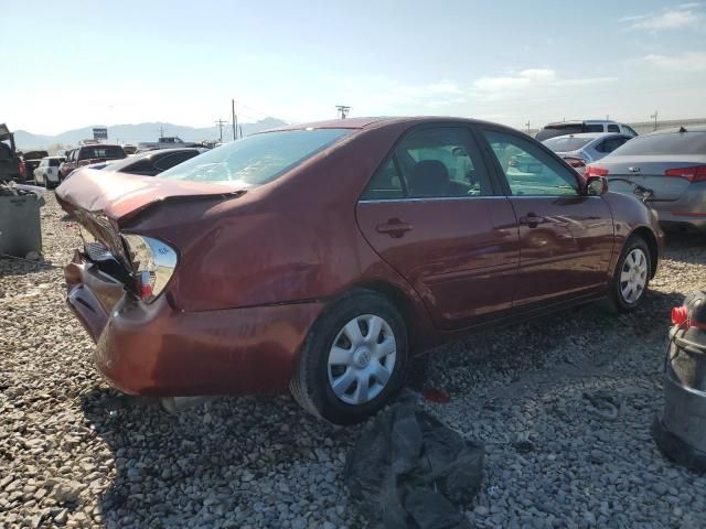 2004 Toyota Camry LE