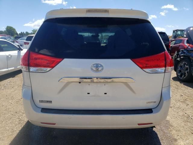 2011 Toyota Sienna XLE