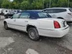 2001 Lincoln Town Car Signature