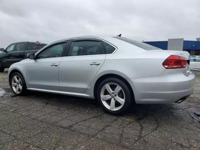 2013 Volkswagen Passat SE