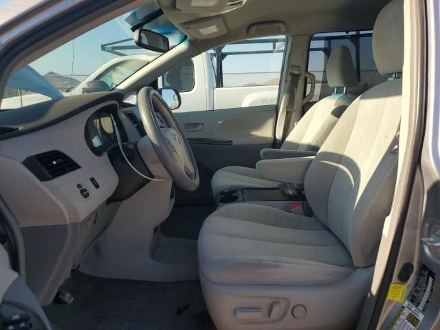 2012 Toyota Sienna LE