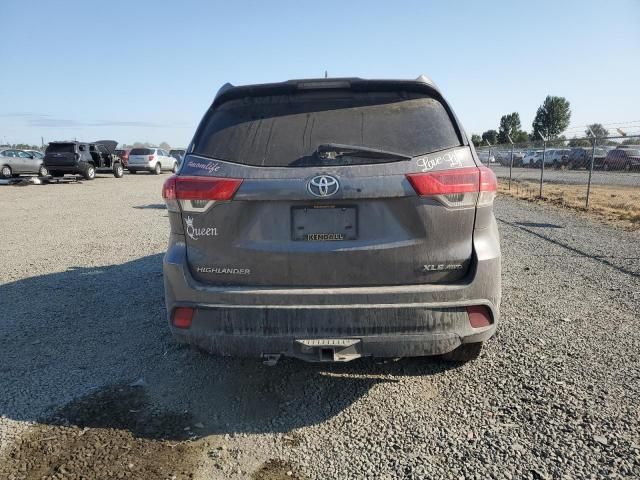 2018 Toyota Highlander SE