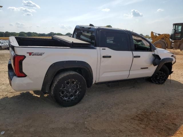 2023 Toyota Tundra Crewmax SR