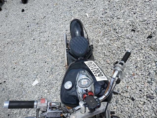 2004 Yamaha XVS65 Base