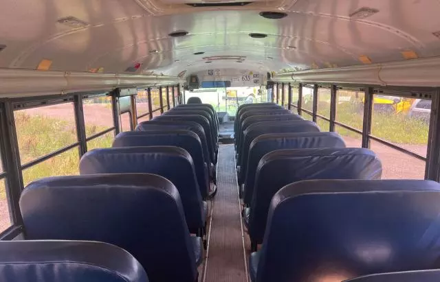 2009 Blue Bird School Bus / Transit Bus