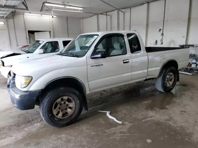 2000 Toyota Tacoma Xtracab