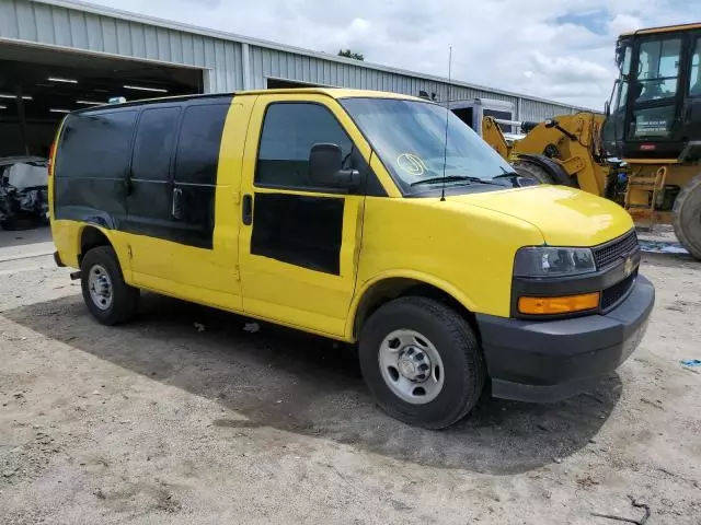 2021 Chevrolet Express G2500