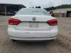 2012 Volkswagen Passat SEL