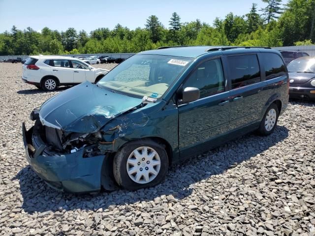 2009 Chrysler Town & Country LX