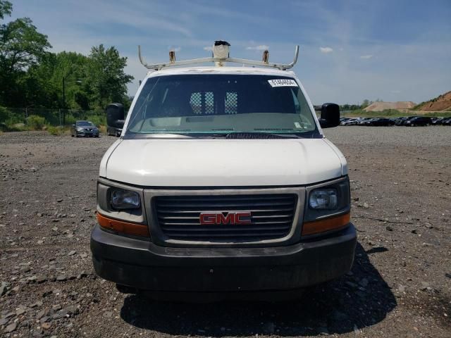 2005 GMC Savana G2500