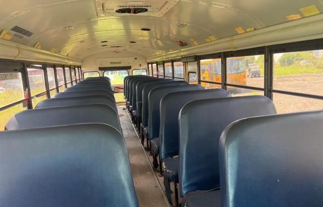 2009 Blue Bird School Bus / Transit Bus