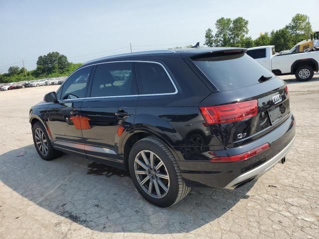 2018 Audi Q7 Premium Plus