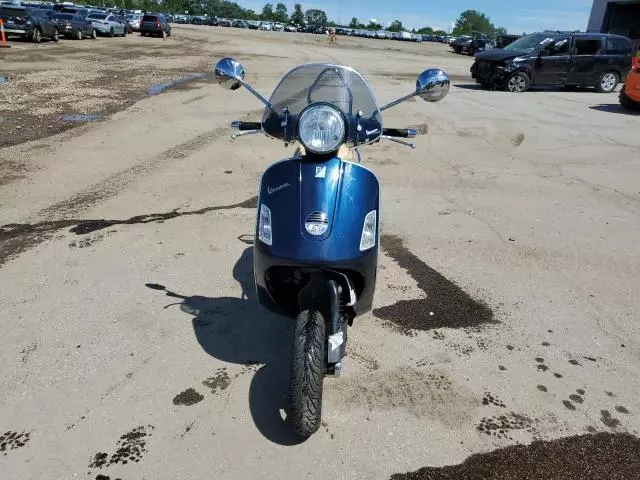 2012 Vespa GTS 300 Super