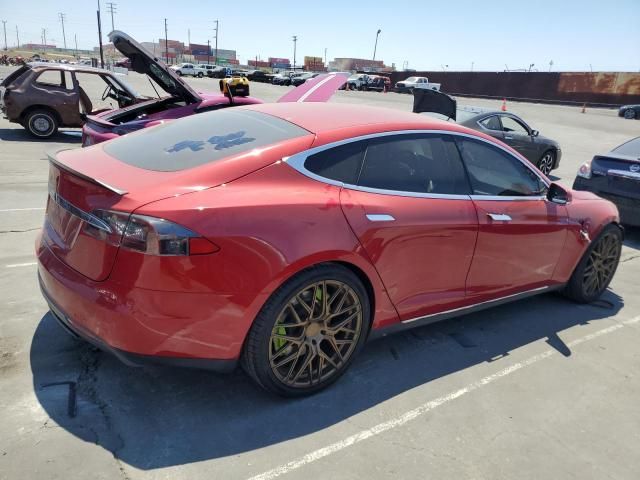 2015 Tesla Model S 70D