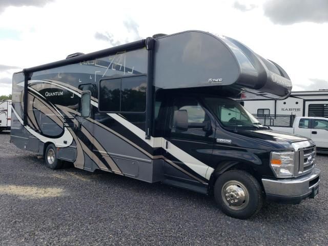 2020 Ford Econoline E450 Super Duty Cutaway Van