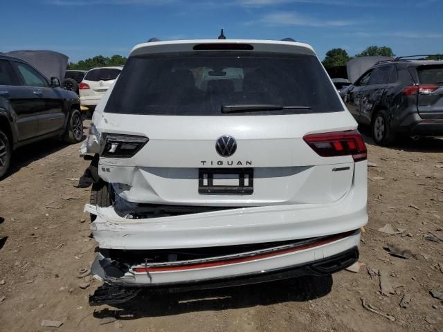 2023 Volkswagen Tiguan SE R-LINE Black