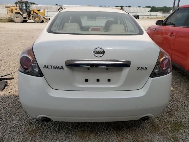 2011 Nissan Altima Base