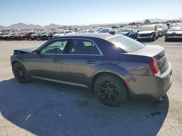 2018 Chrysler 300 Touring