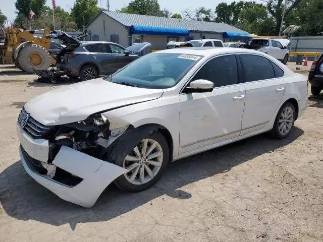 2013 Volkswagen Passat SEL