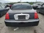 2000 Lincoln Town Car Signature