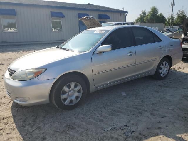 2004 Toyota Camry LE